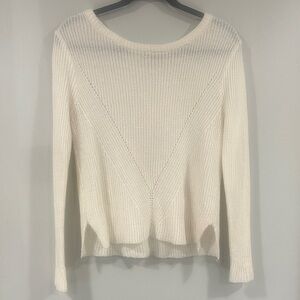 Woman sweater medium love by design cream